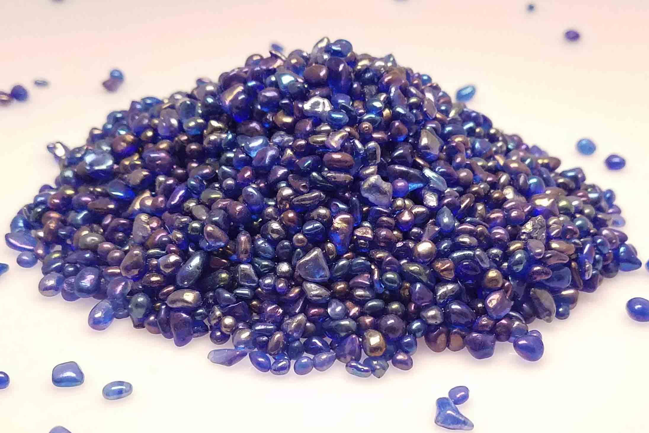 Glass Pebbles- Cobalt Blue Iridescent